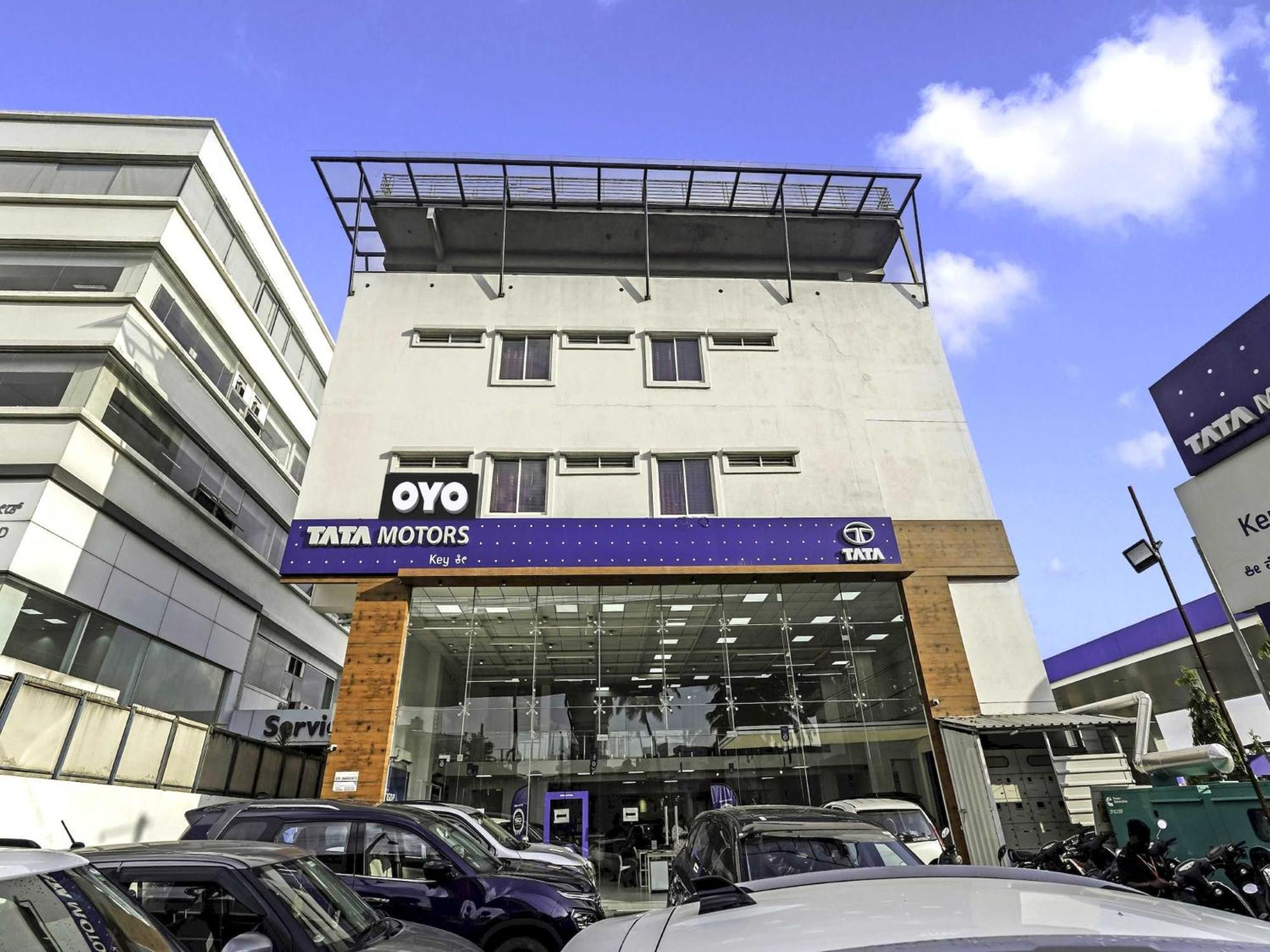 Oyo Flagship Hotel Ayodhya Bangalore Dış mekan fotoğraf