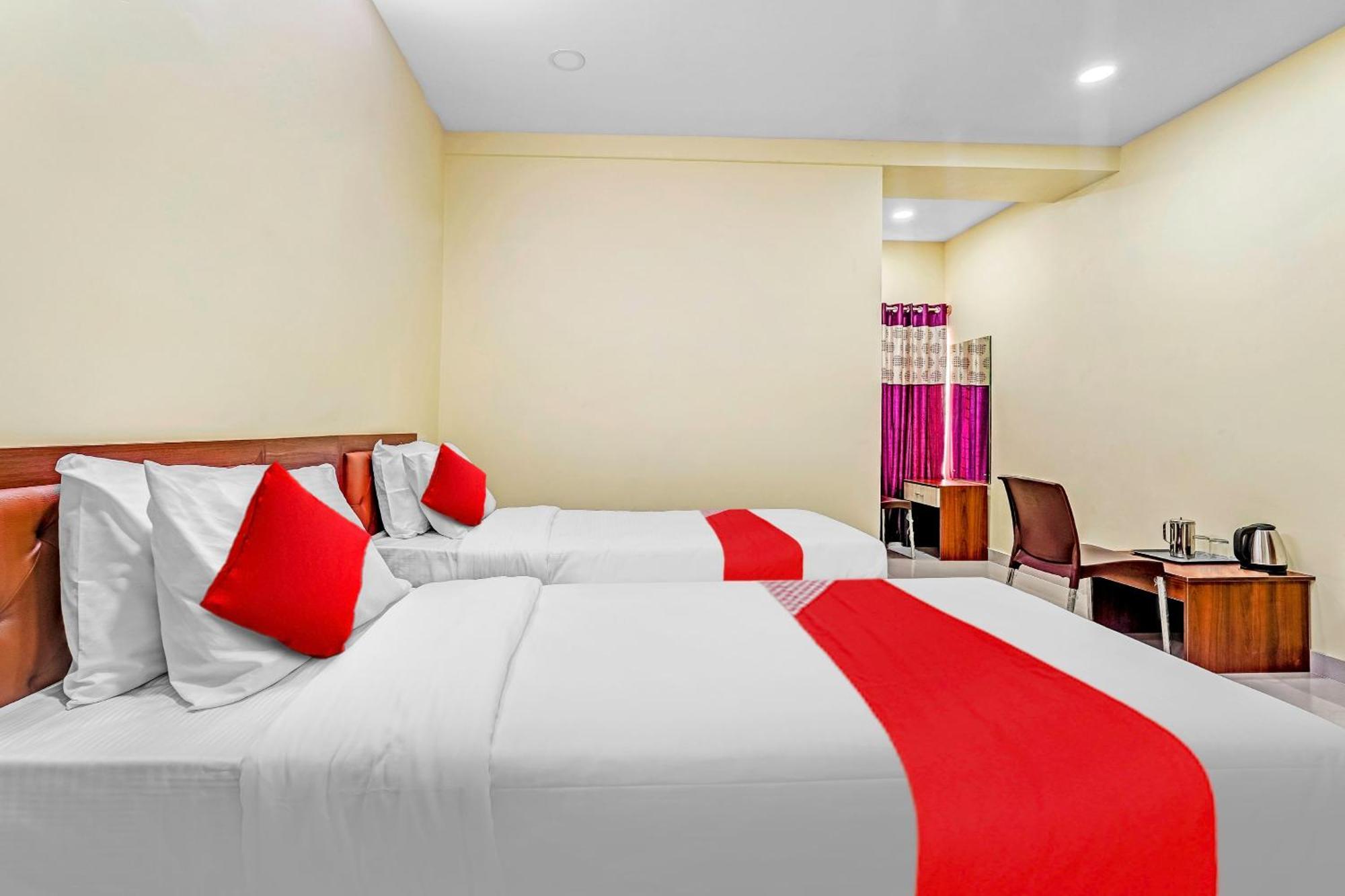 Oyo Flagship Hotel Ayodhya Bangalore Dış mekan fotoğraf